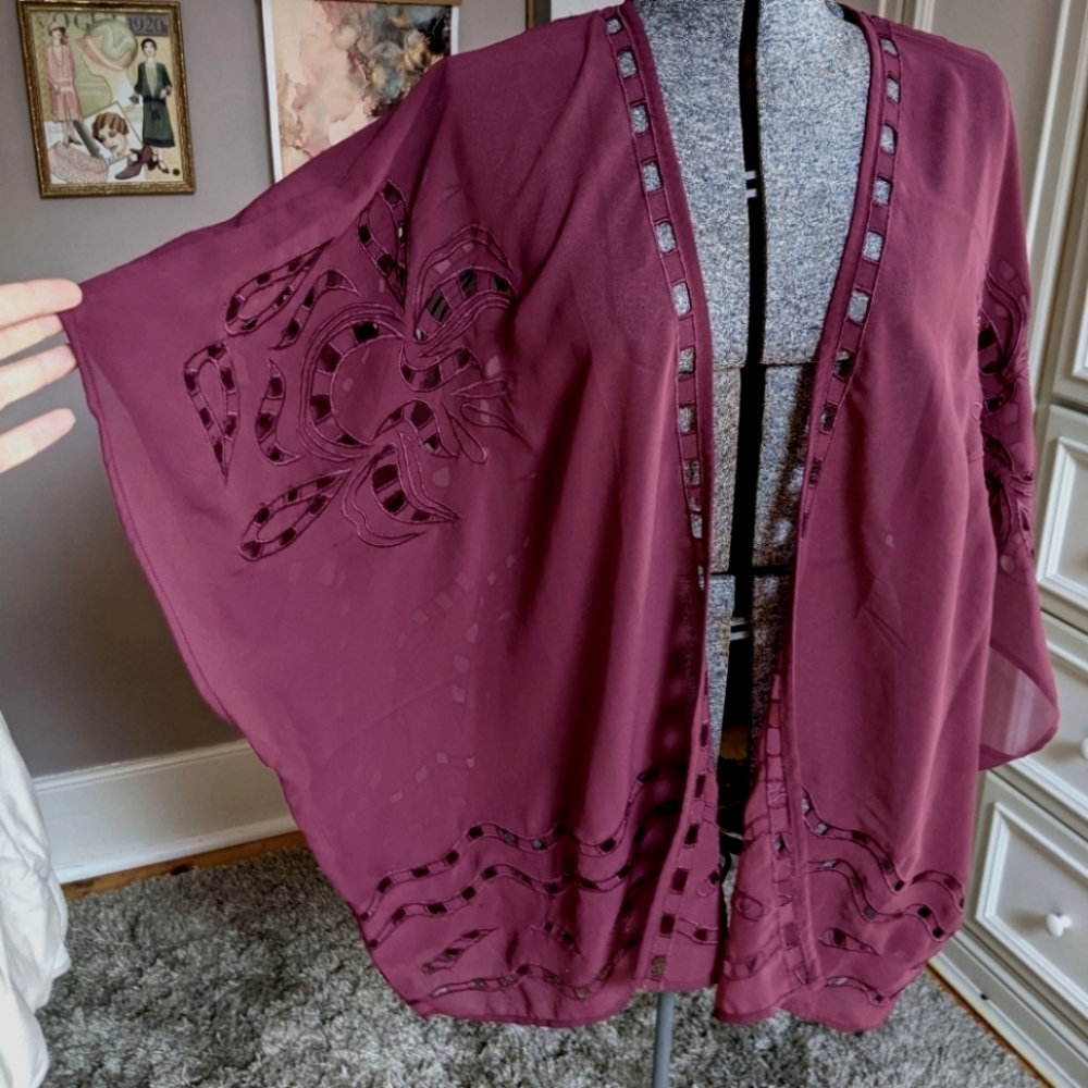 Beautiful Stories (Anthropologie) Boho Dalia kimono